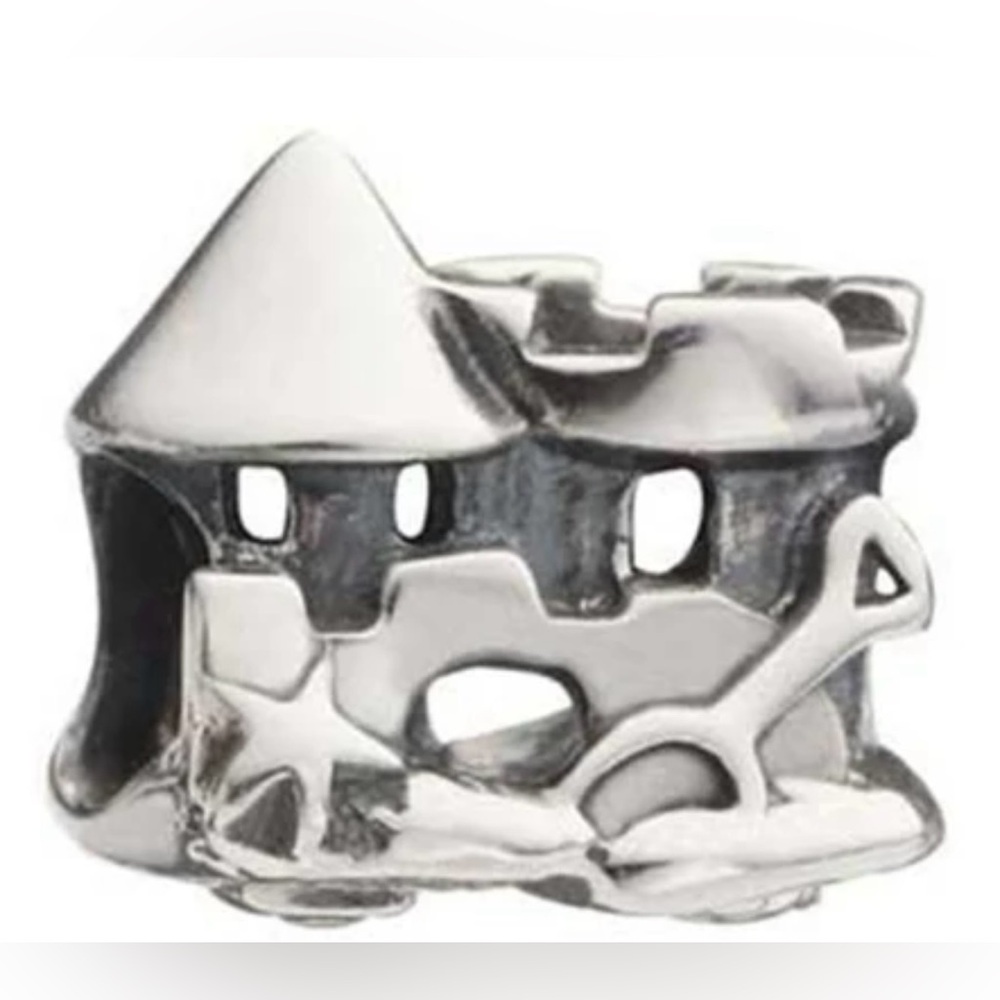 Chamilia retired sand castle charm EUC 925 silver